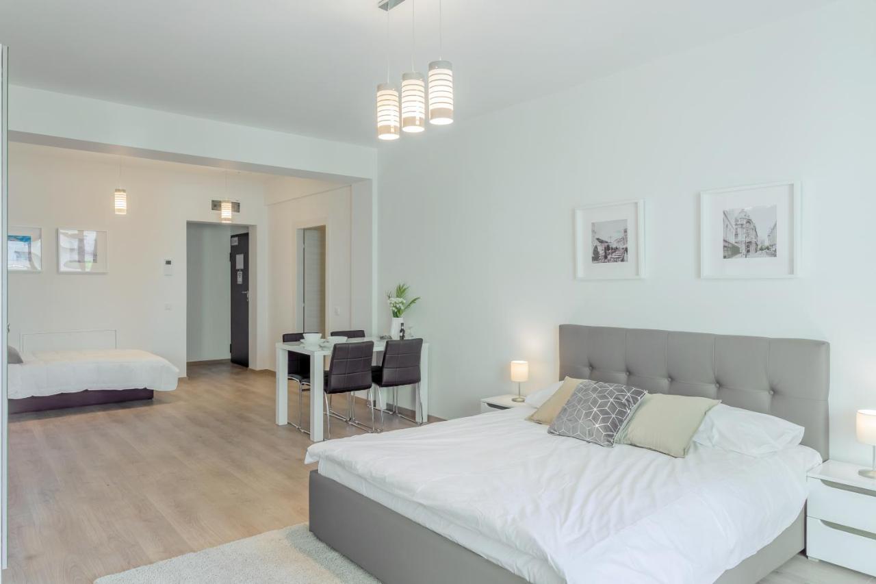 Atlas Unirii: Upscale Flats In The Heart Of Bucharest! Luaran gambar
