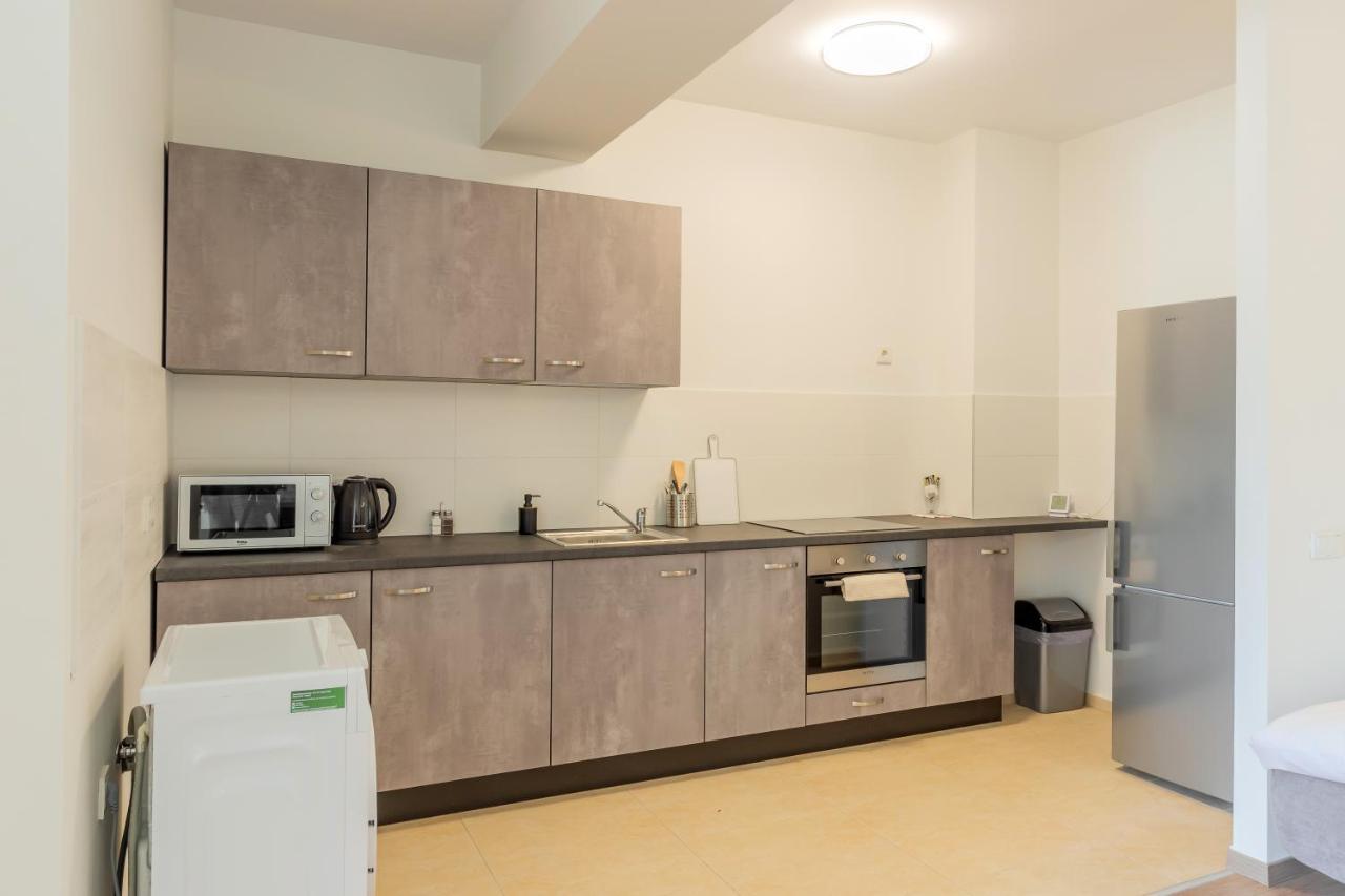 Atlas Unirii: Upscale Flats In The Heart Of Bucharest! Luaran gambar