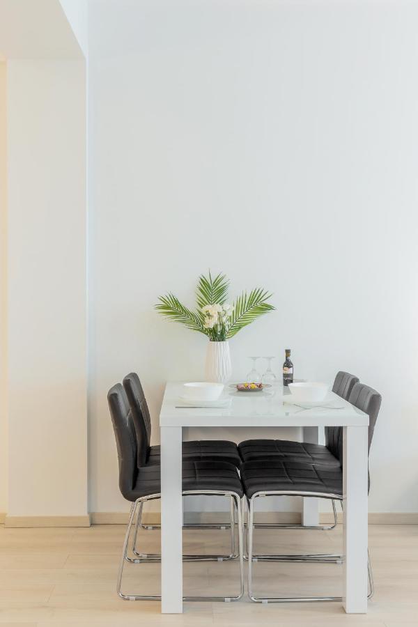 Atlas Unirii: Upscale Flats In The Heart Of Bucharest! Luaran gambar